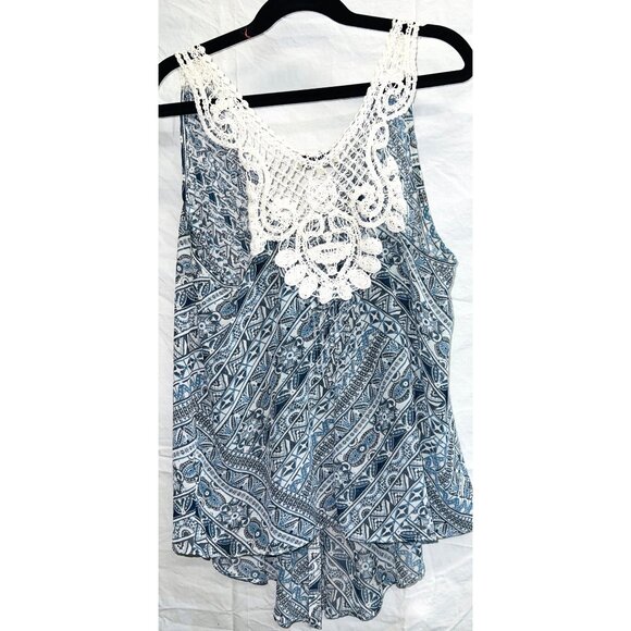 Guess Los Angeles XS Blue White Crochet Sleeveless Tank Top Button Front V Neck - Picture 2 of 7